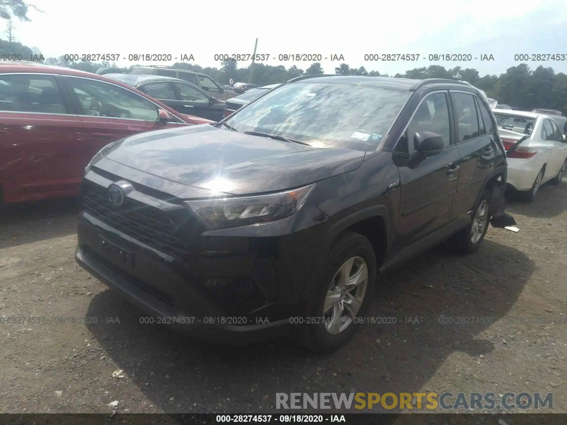 13 Photograph of a damaged car 2T3LWRFV0LW063117 TOYOTA RAV4 2020