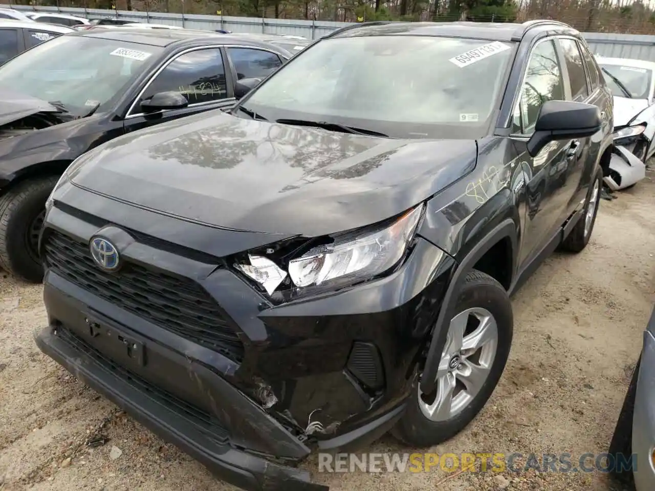 2 Photograph of a damaged car 2T3LWRFV0LW089720 TOYOTA RAV4 2020