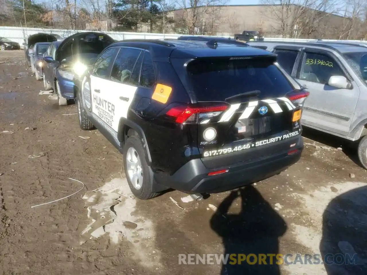 3 Photograph of a damaged car 2T3LWRFV1LW052112 TOYOTA RAV4 2020