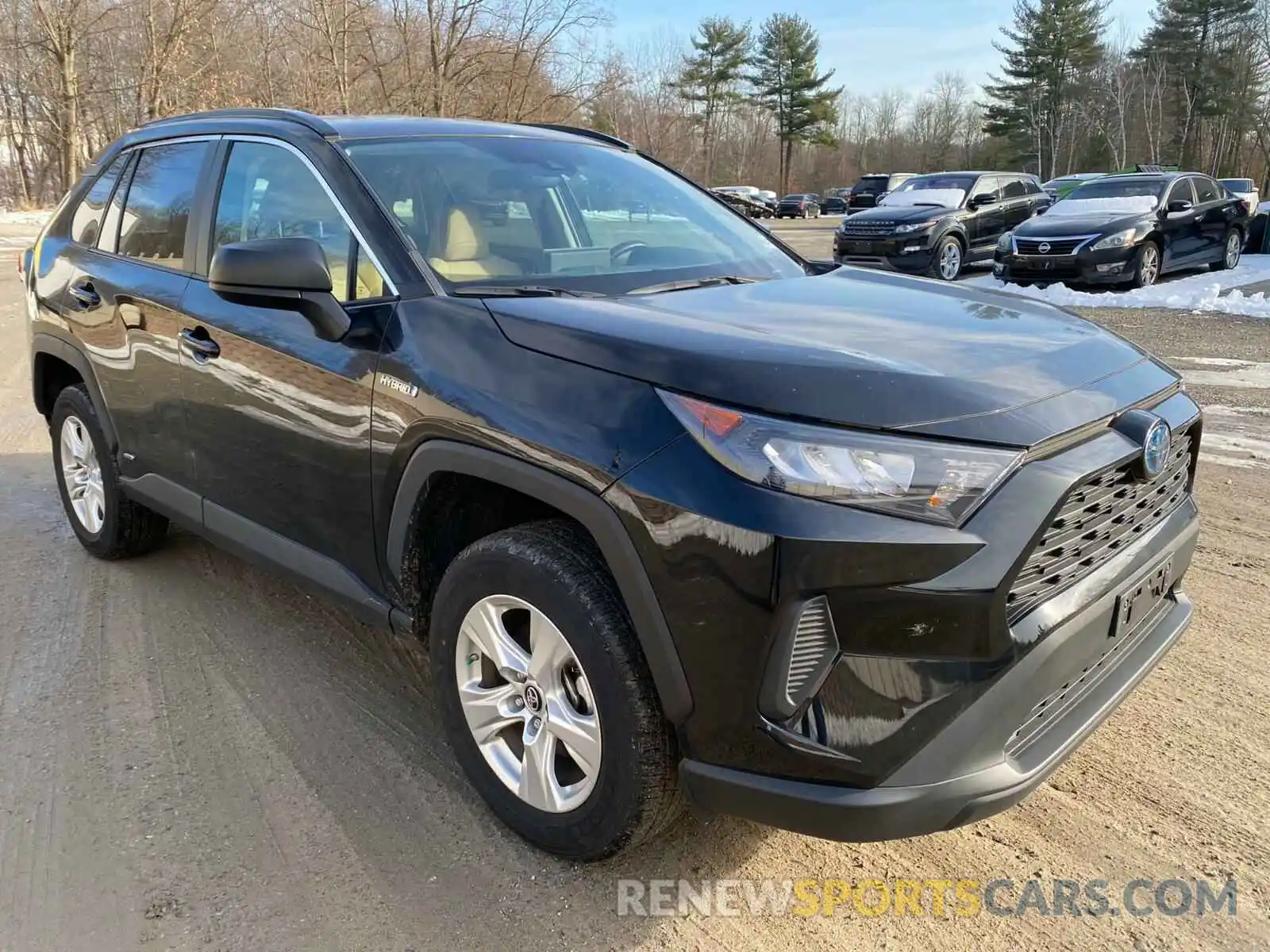 1 Photograph of a damaged car 2T3LWRFV1LW099012 TOYOTA RAV4 2020