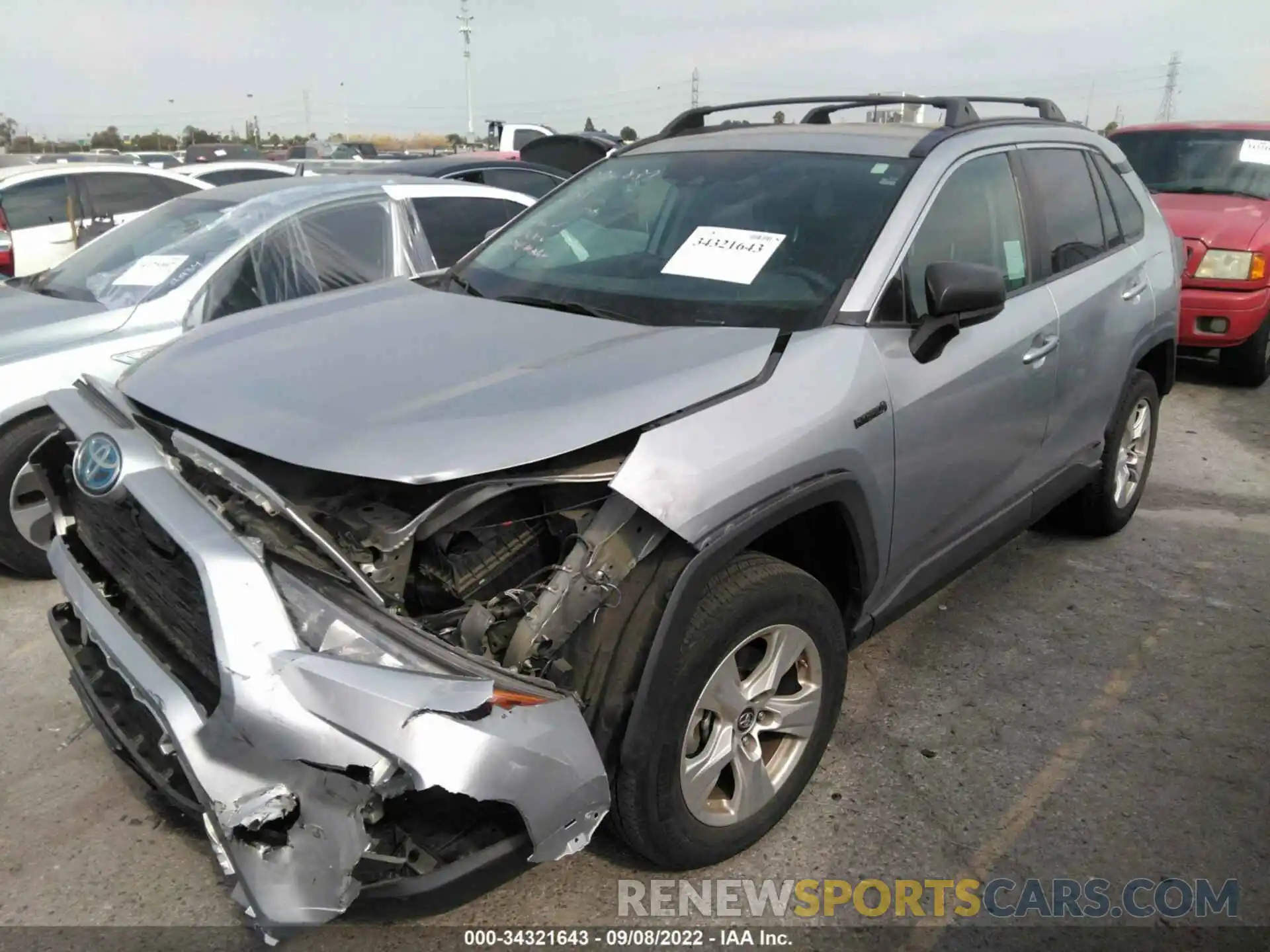 2 Photograph of a damaged car 2T3LWRFV3LW055531 TOYOTA RAV4 2020