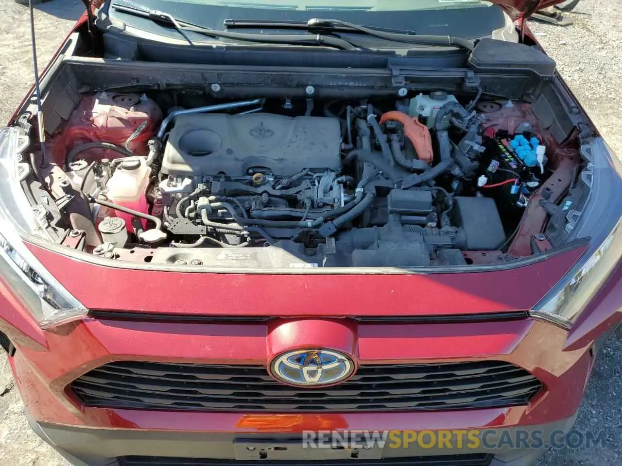13 Photograph of a damaged car 2T3LWRFV5LW091673 TOYOTA RAV4 2020