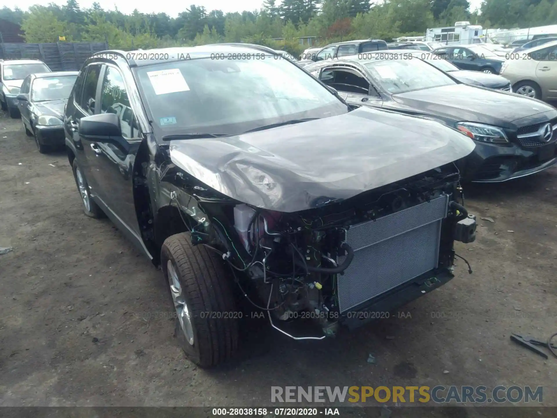 1 Photograph of a damaged car 2T3LWRFV6LW066734 TOYOTA RAV4 2020