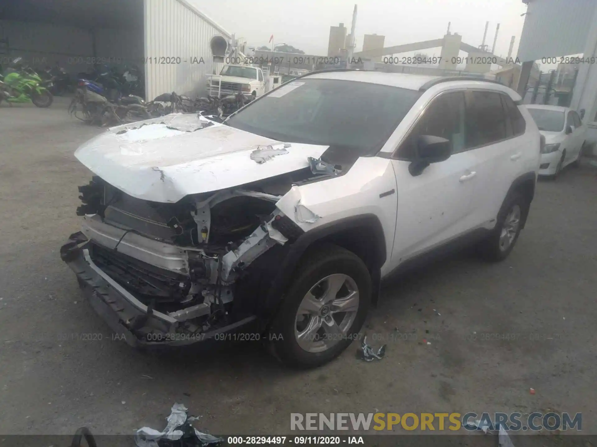 2 Photograph of a damaged car 2T3LWRFV9LW069613 TOYOTA RAV4 2020