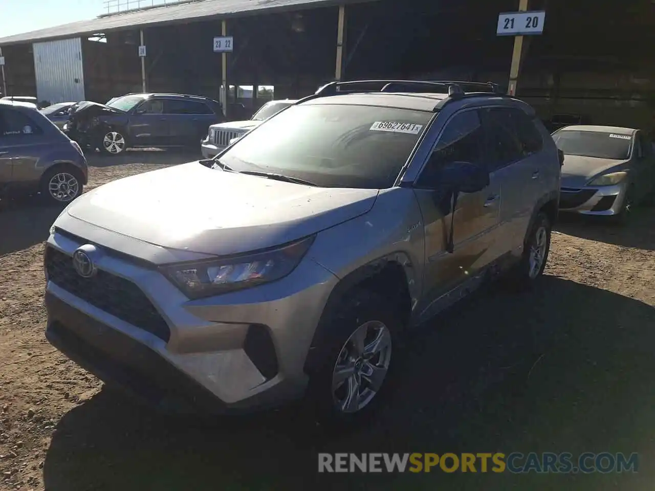 2 Photograph of a damaged car 2T3LWRFVXLW073489 TOYOTA RAV4 2020