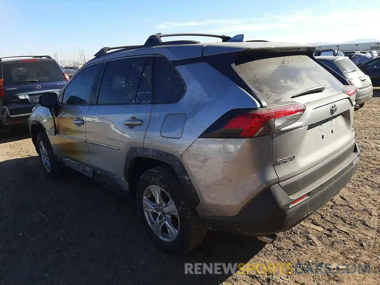 3 Photograph of a damaged car 2T3LWRFVXLW073489 TOYOTA RAV4 2020