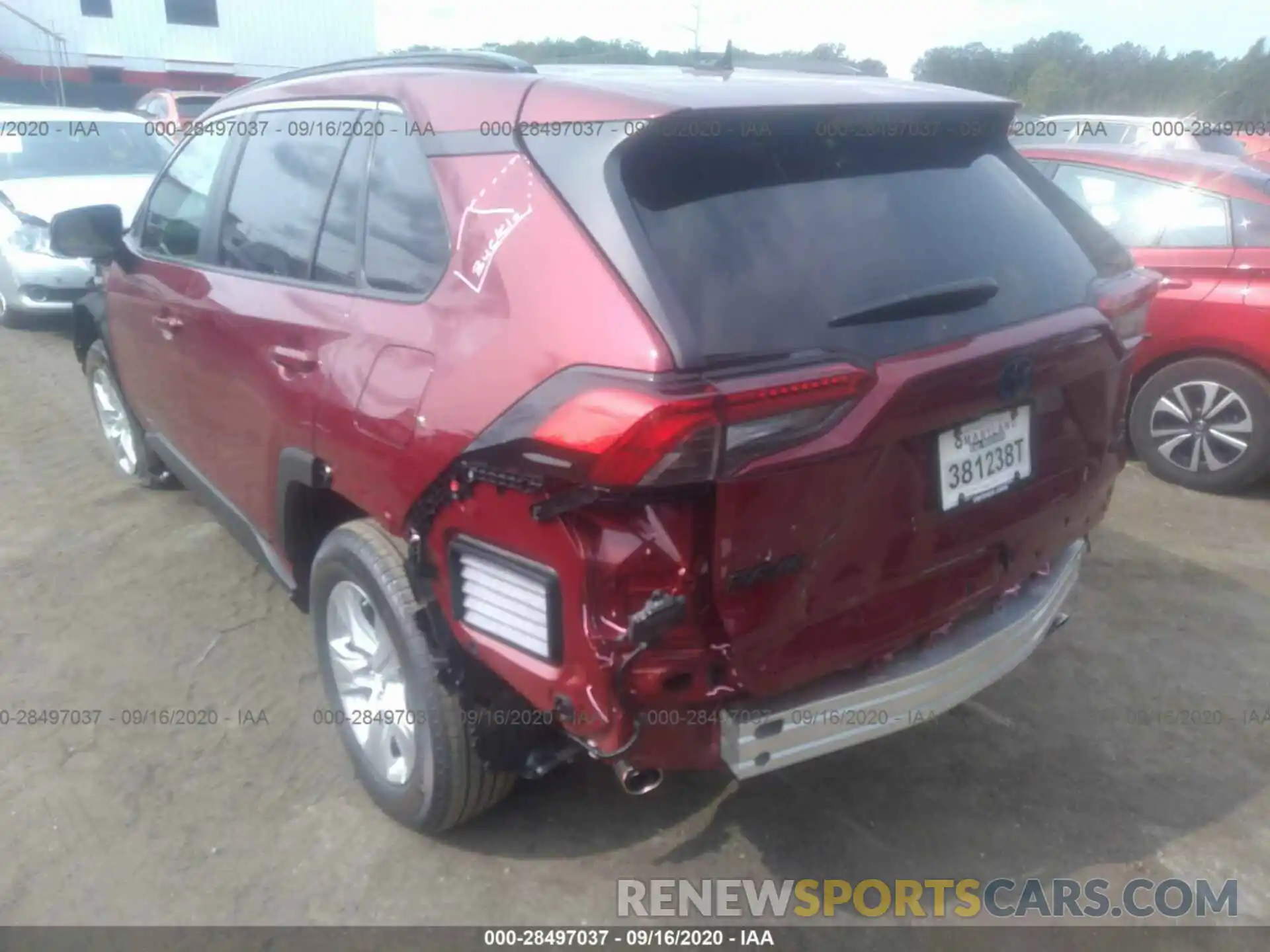 3 Photograph of a damaged car 2T3MWRFV0LW089057 TOYOTA RAV4 2020