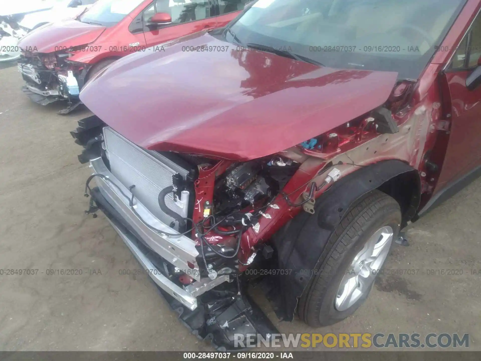 6 Photograph of a damaged car 2T3MWRFV0LW089057 TOYOTA RAV4 2020