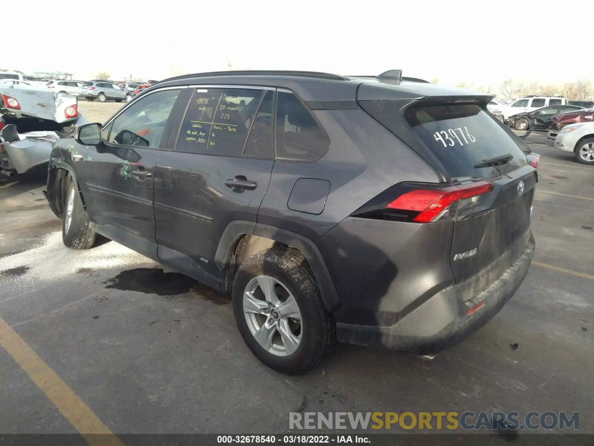 3 Photograph of a damaged car 2T3MWRFV0LW090029 TOYOTA RAV4 2020