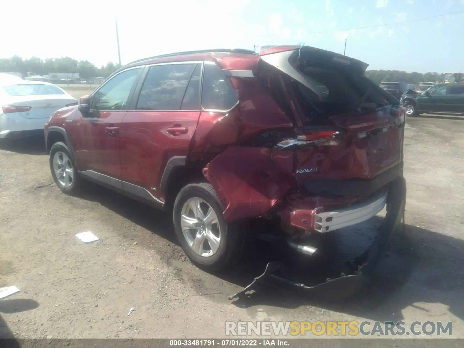 3 Photograph of a damaged car 2T3MWRFV0LW090550 TOYOTA RAV4 2020