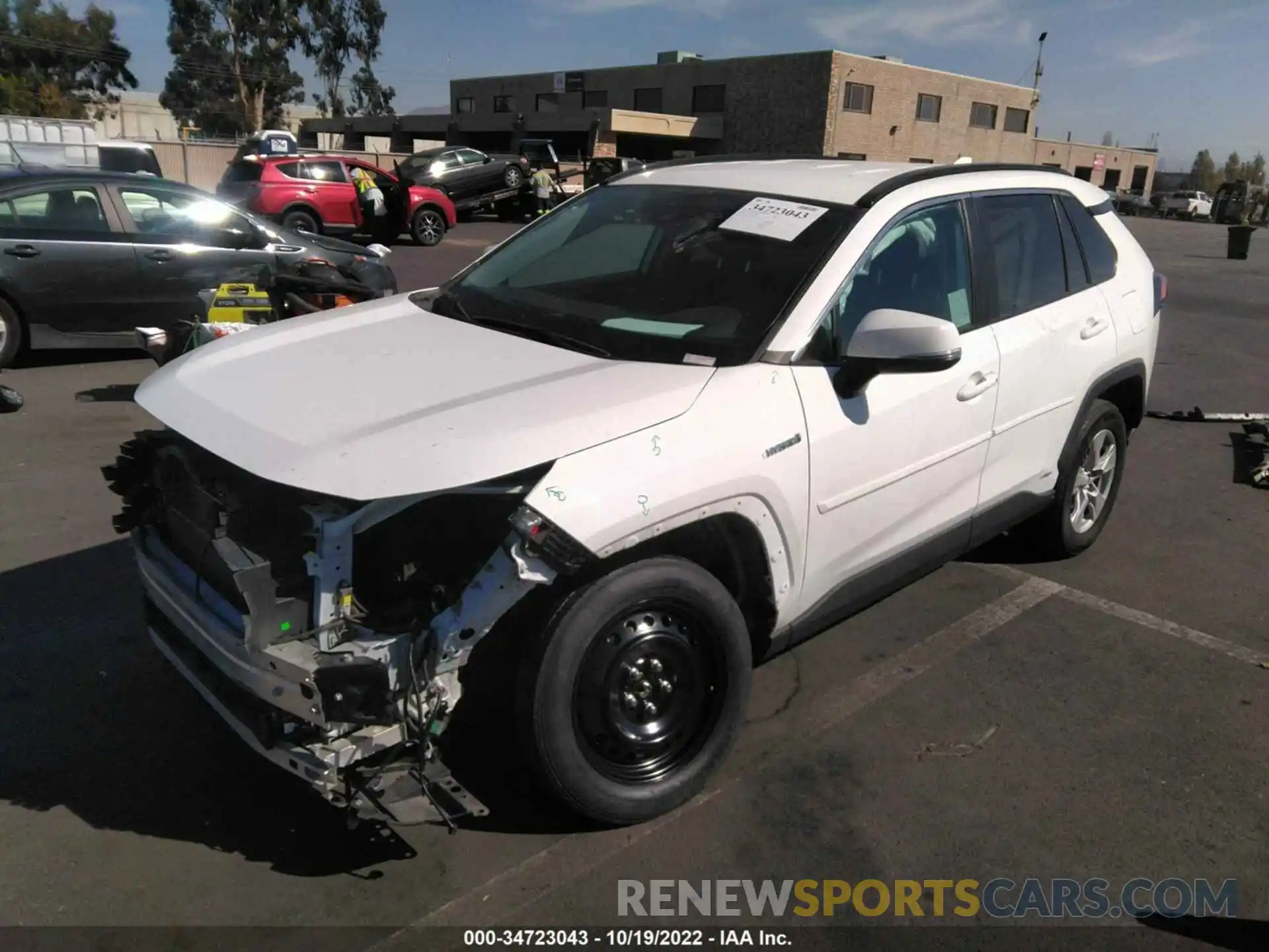 2 Photograph of a damaged car 2T3MWRFV1LW081355 TOYOTA RAV4 2020