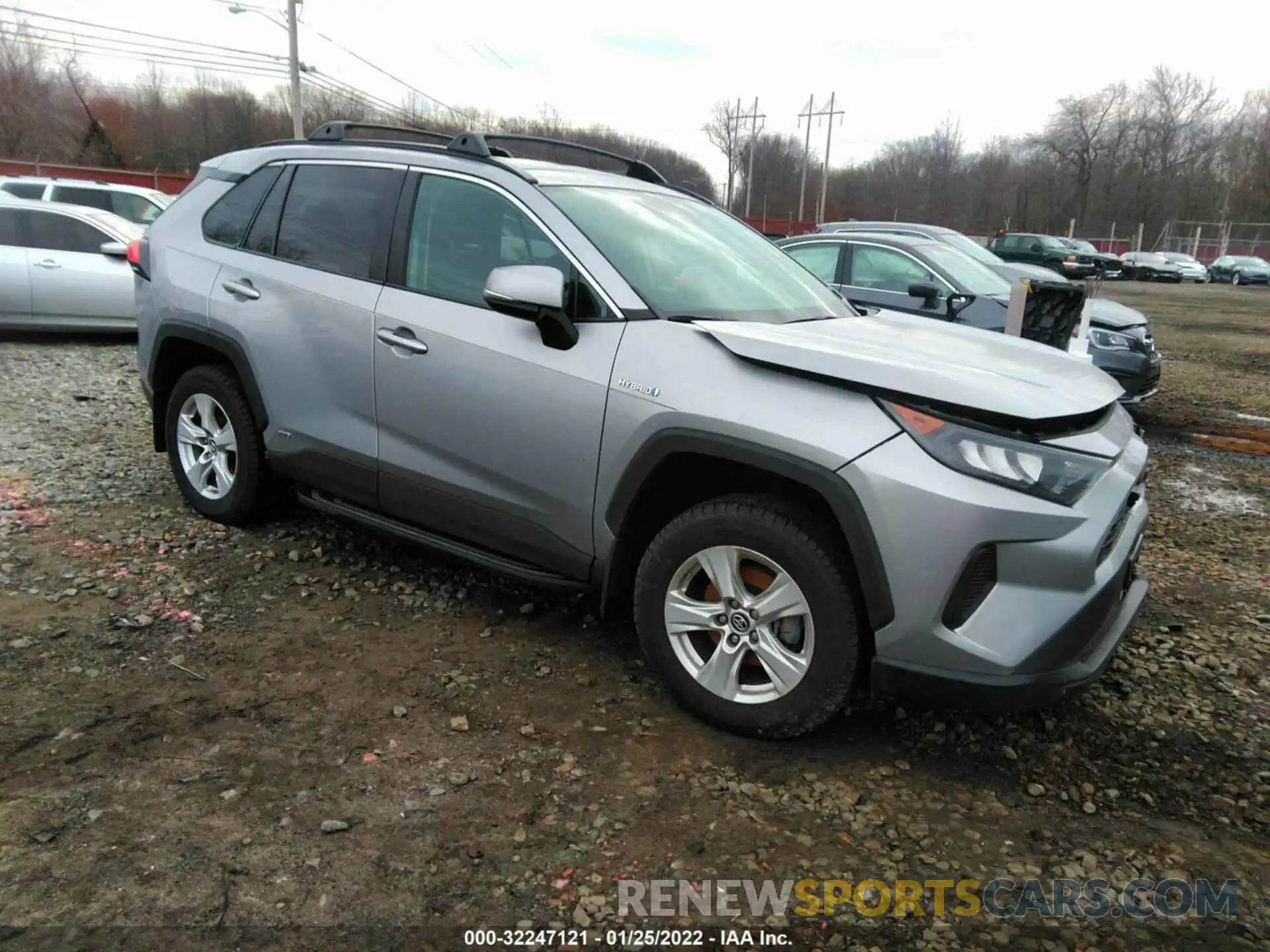 1 Photograph of a damaged car 2T3MWRFV1LW085762 TOYOTA RAV4 2020