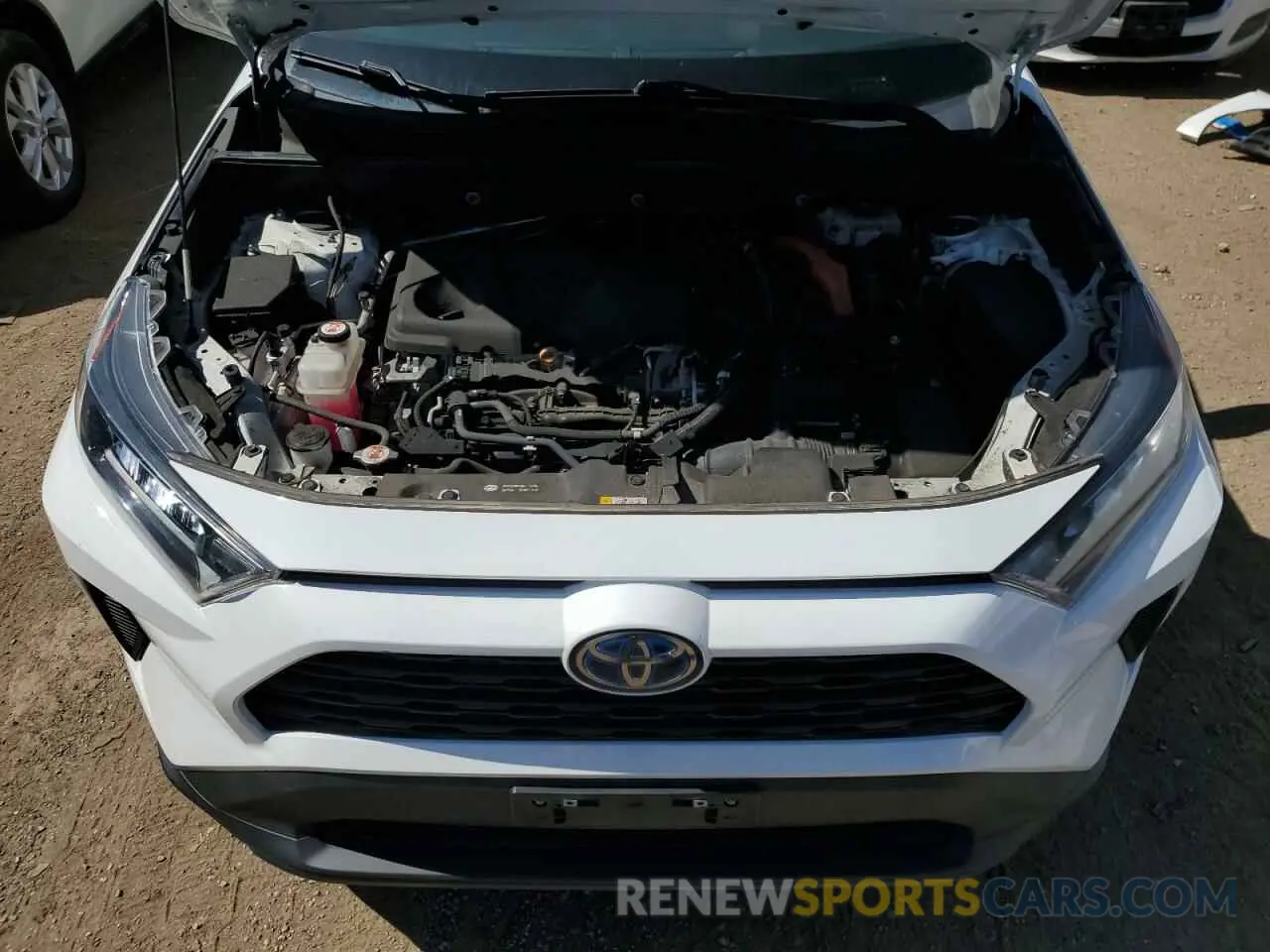 11 Photograph of a damaged car 2T3MWRFV2LW065097 TOYOTA RAV4 2020