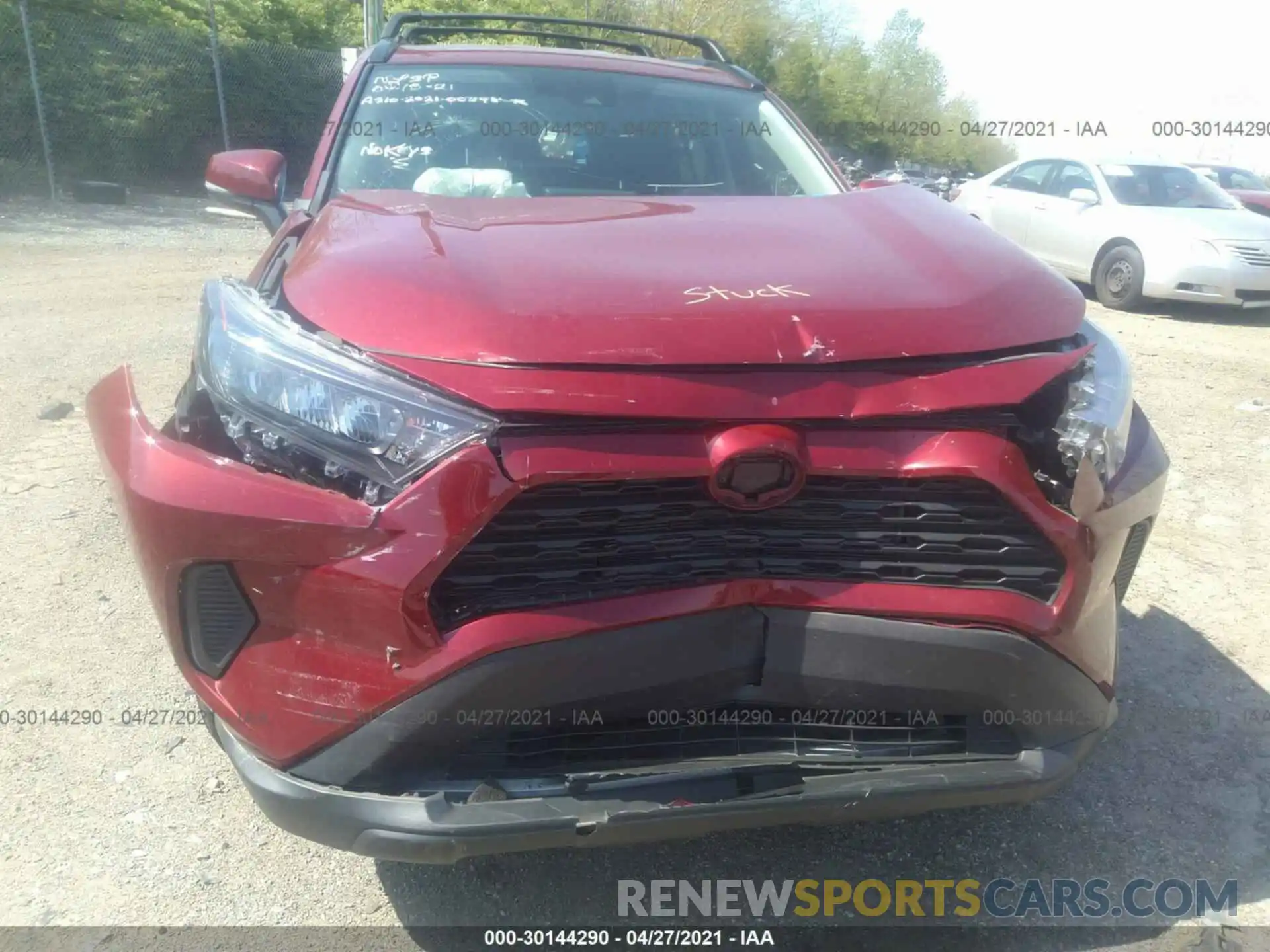 6 Photograph of a damaged car 2T3MWRFV4LW055395 TOYOTA RAV4 2020