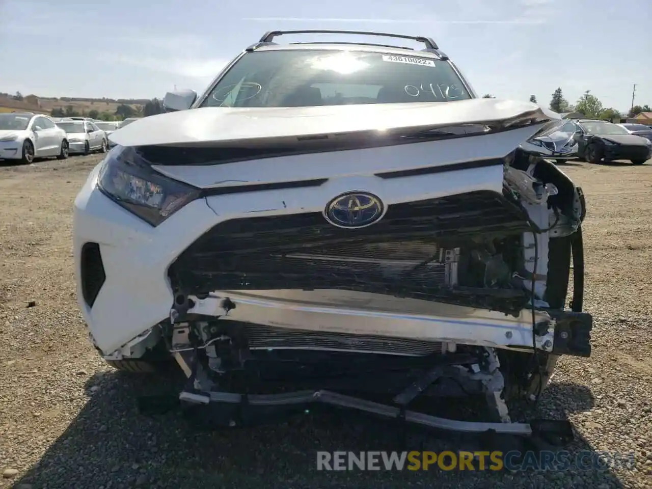 9 Photograph of a damaged car 2T3MWRFV4LW071208 TOYOTA RAV4 2020