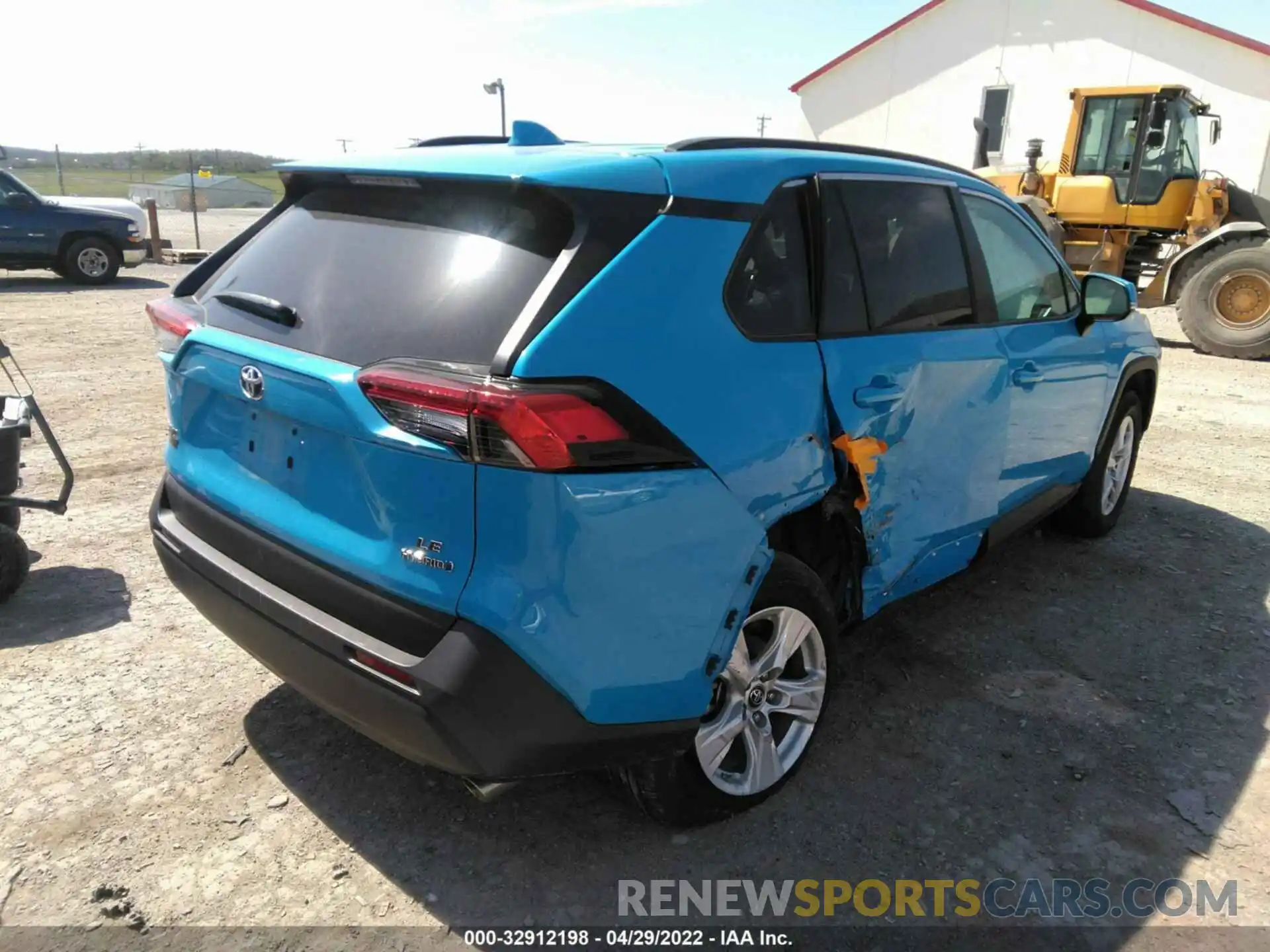 4 Photograph of a damaged car 2T3MWRFV5LW062758 TOYOTA RAV4 2020