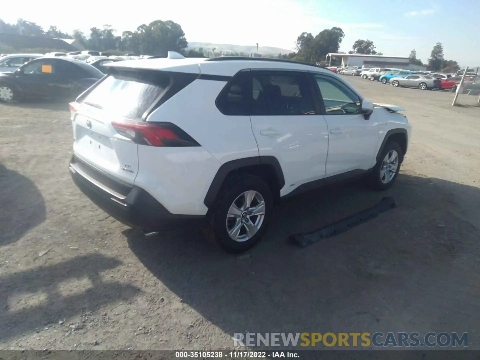 4 Photograph of a damaged car 2T3MWRFV5LW064378 TOYOTA RAV4 2020