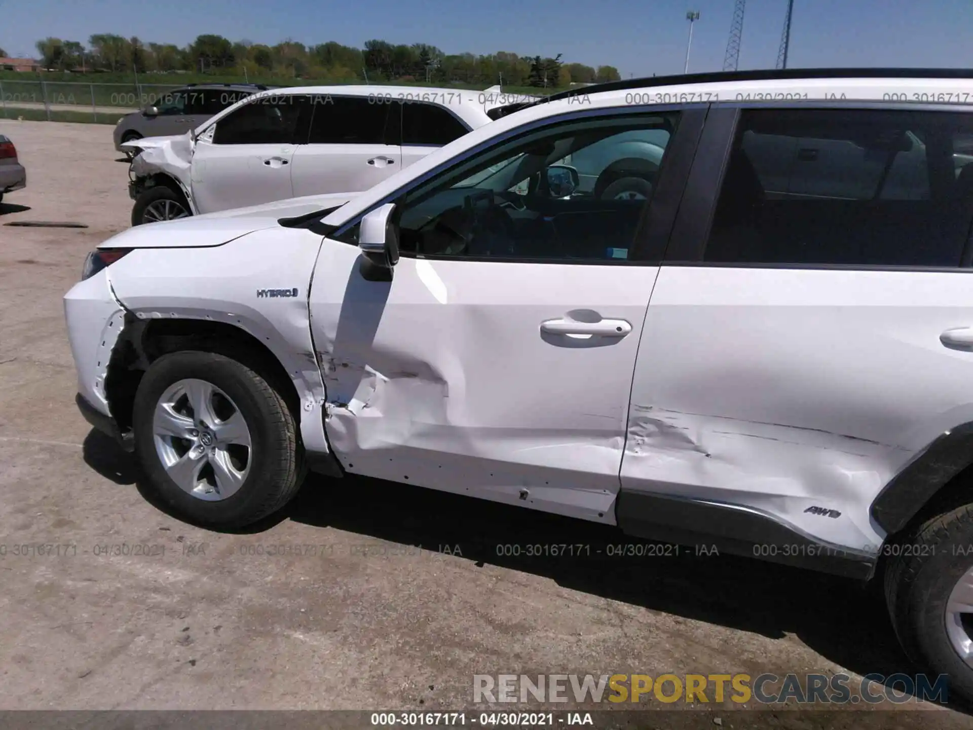 6 Photograph of a damaged car 2T3MWRFV5LW093167 TOYOTA RAV4 2020