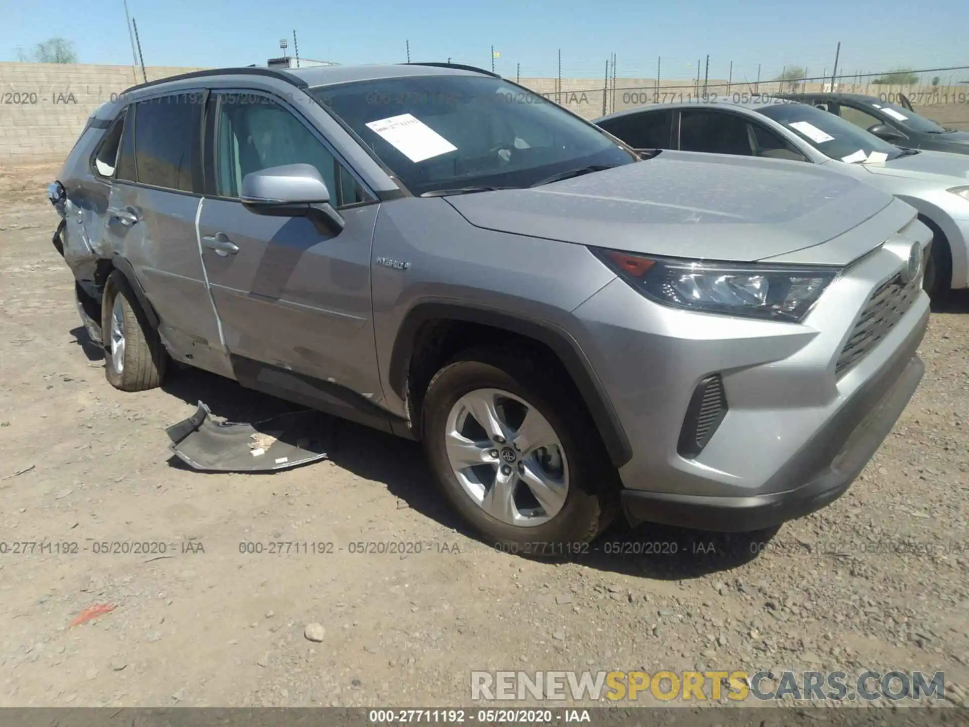 1 Photograph of a damaged car 2T3MWRFV6LW054426 TOYOTA RAV4 2020