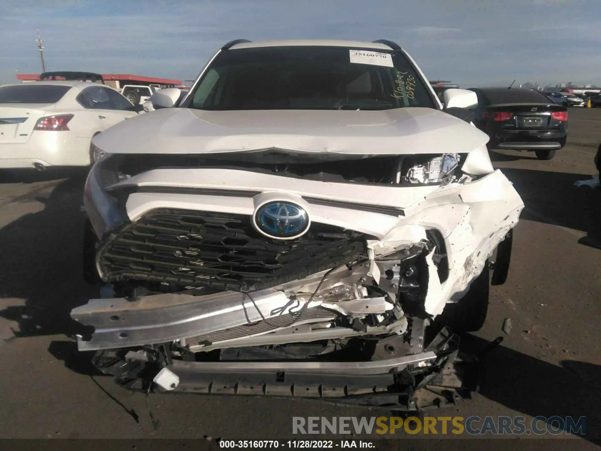 6 Photograph of a damaged car 2T3MWRFV9LW059930 TOYOTA RAV4 2020