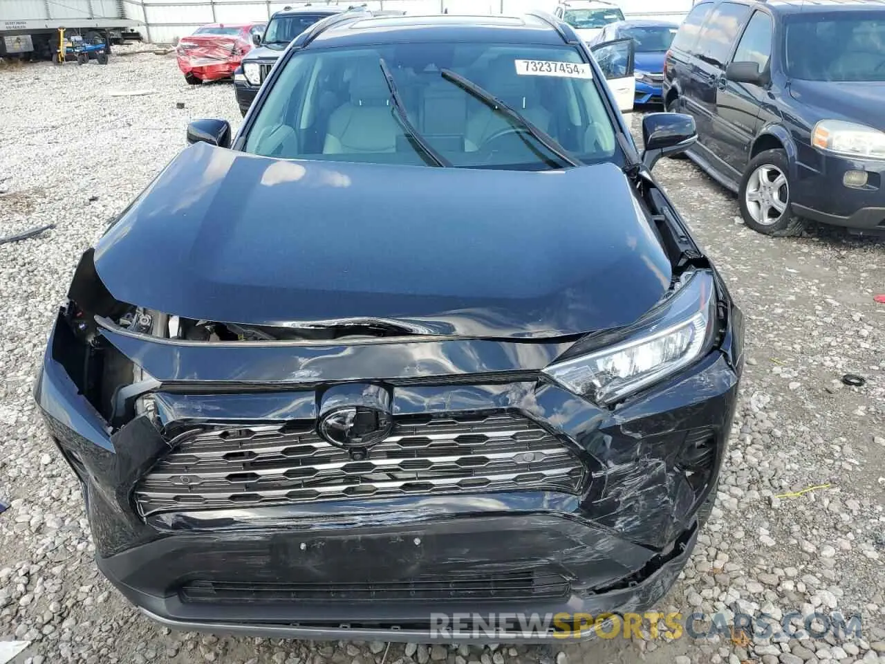 5 Photograph of a damaged car 2T3N1RFV1LW085473 TOYOTA RAV4 2020