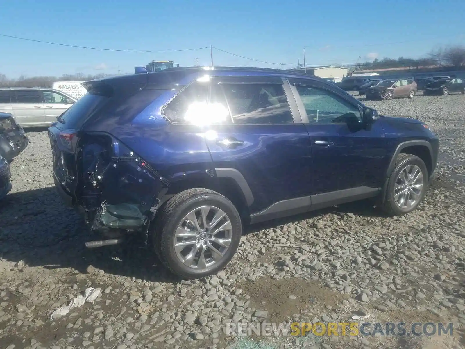 4 Photograph of a damaged car 2T3N1RFV4LW089419 TOYOTA RAV4 2020