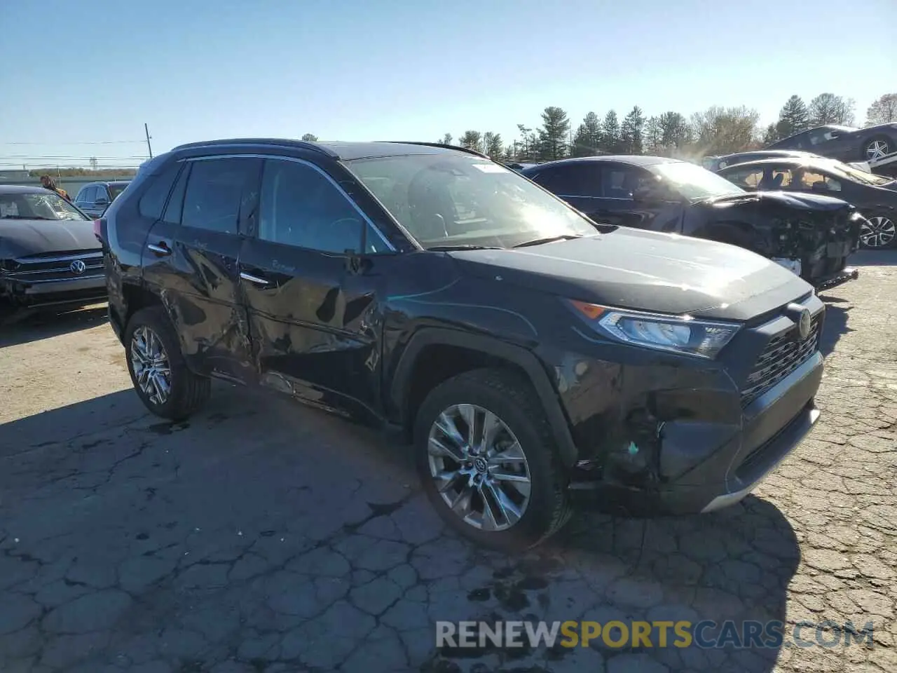4 Photograph of a damaged car 2T3N1RFV4LW136836 TOYOTA RAV4 2020