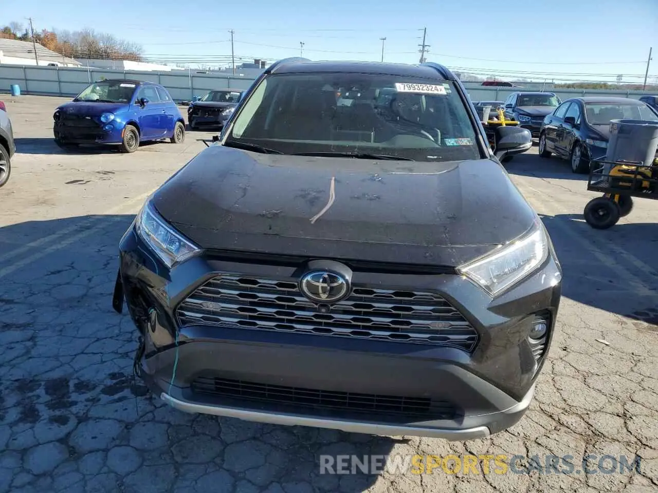 5 Photograph of a damaged car 2T3N1RFV4LW136836 TOYOTA RAV4 2020