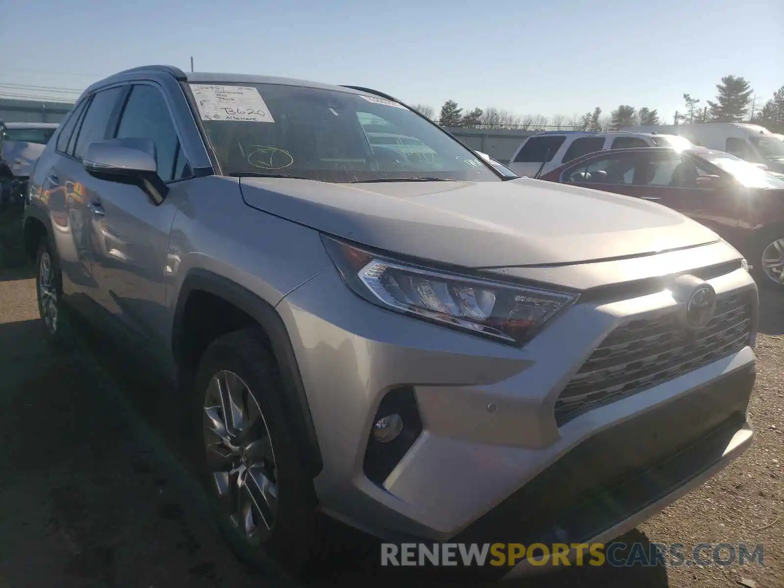 1 Photograph of a damaged car 2T3N1RFV6LW086859 TOYOTA RAV4 2020