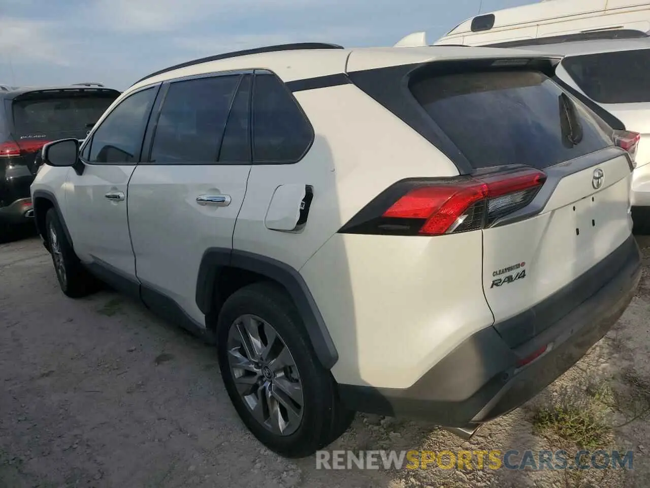 2 Photograph of a damaged car 2T3N1RFV6LW090216 TOYOTA RAV4 2020
