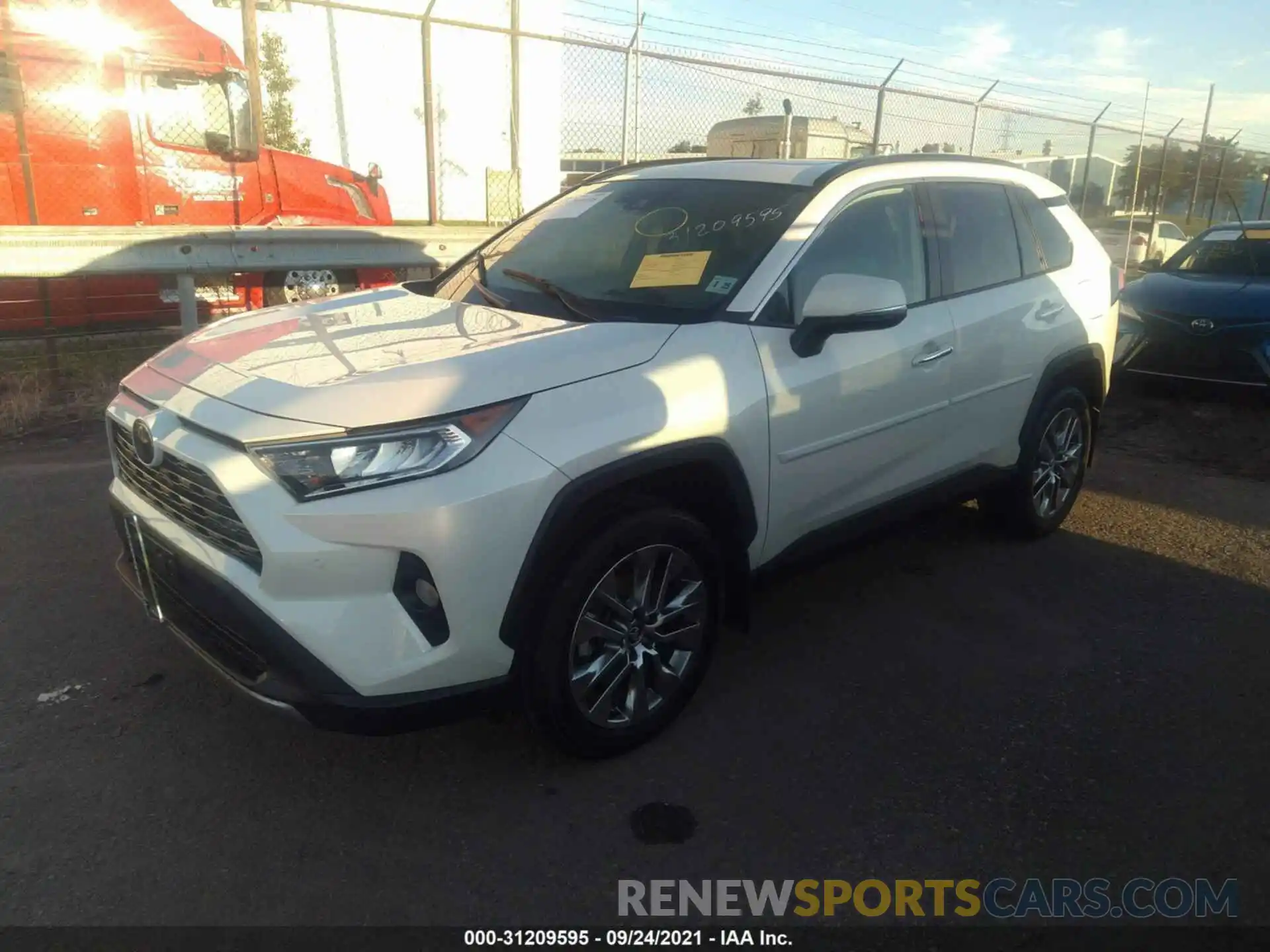 2 Photograph of a damaged car 2T3N1RFVXLW093250 TOYOTA RAV4 2020