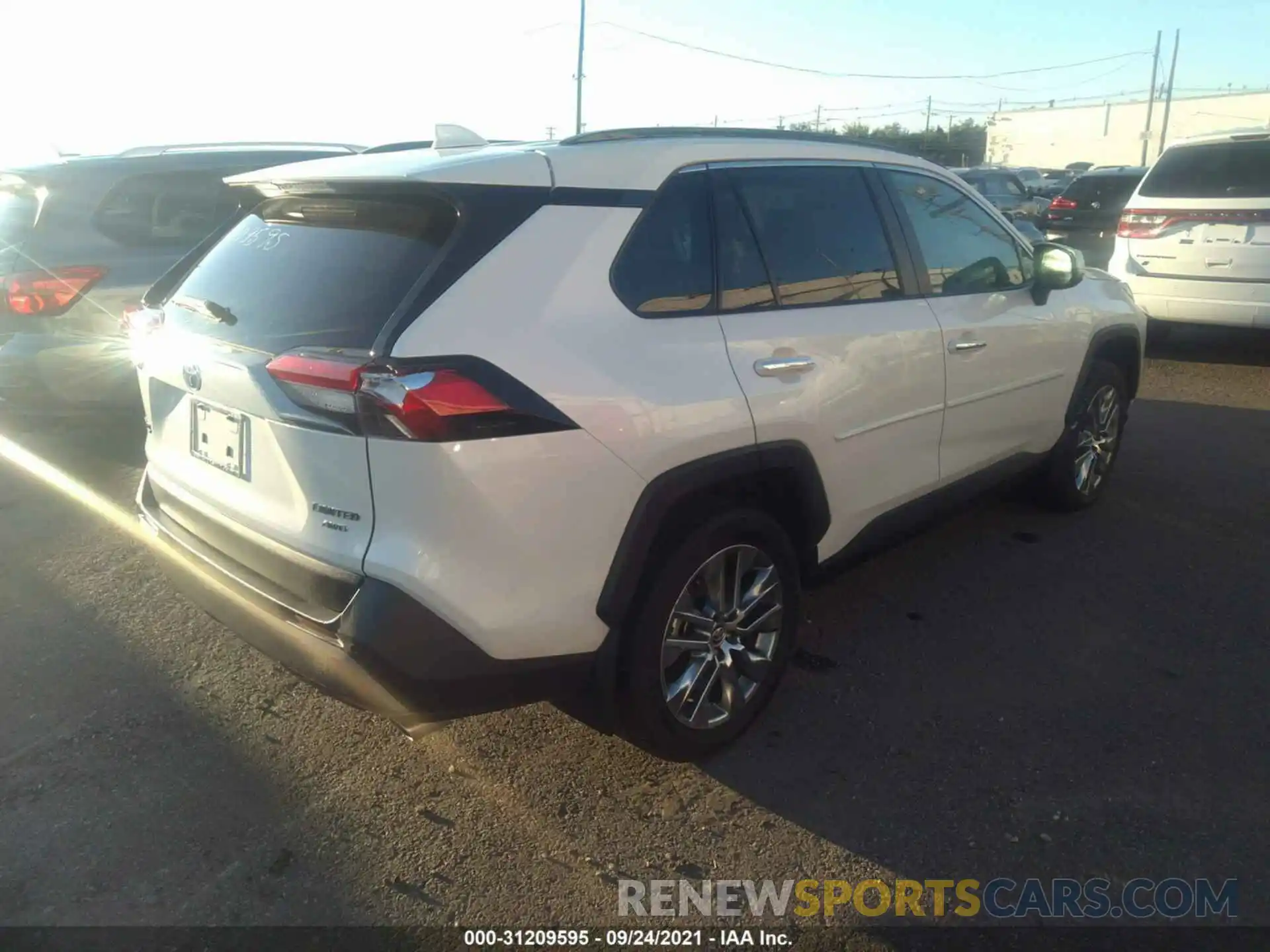 4 Photograph of a damaged car 2T3N1RFVXLW093250 TOYOTA RAV4 2020