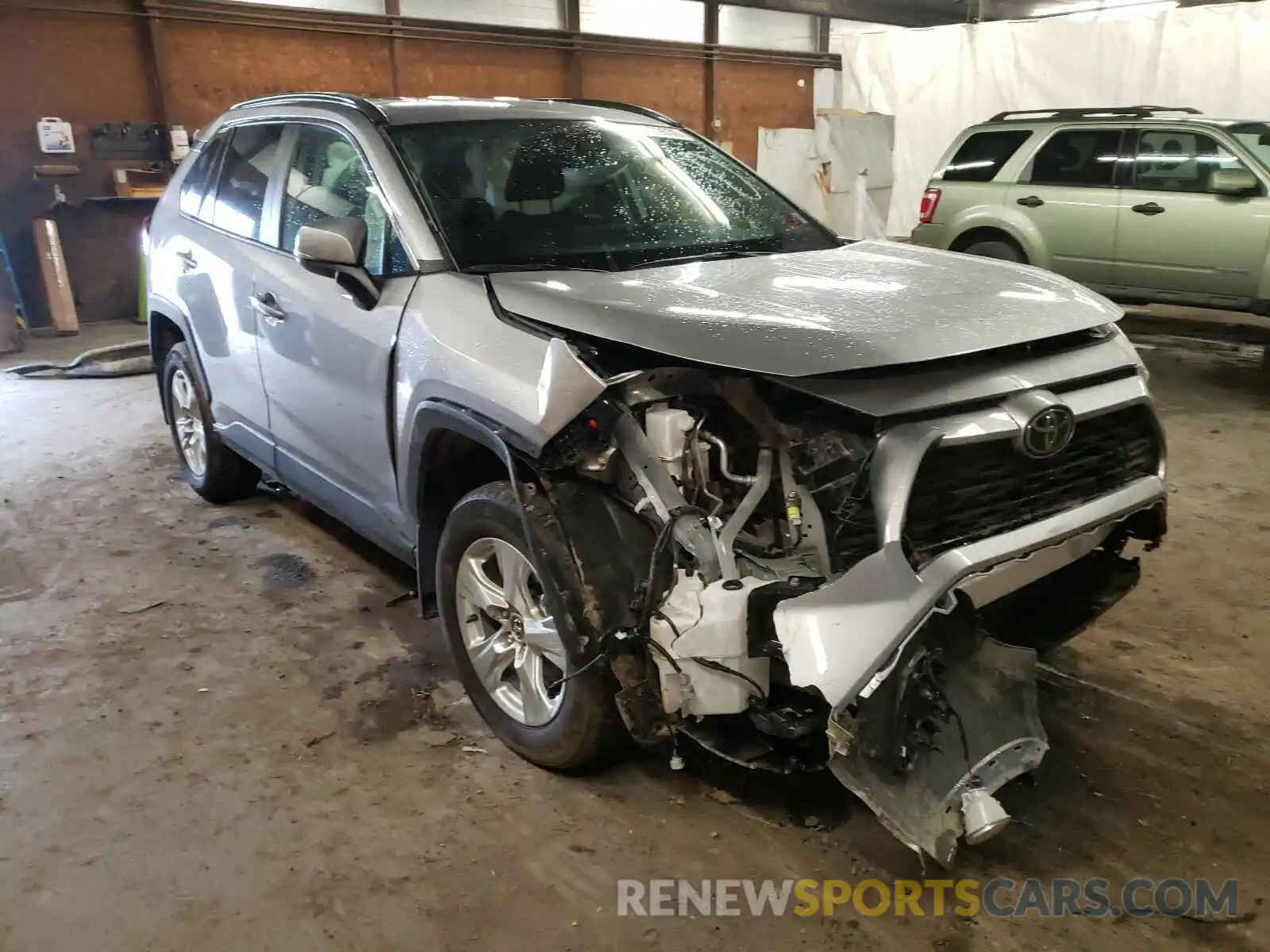 1 Photograph of a damaged car 2T3P1RFV0LC065225 TOYOTA RAV4 2020