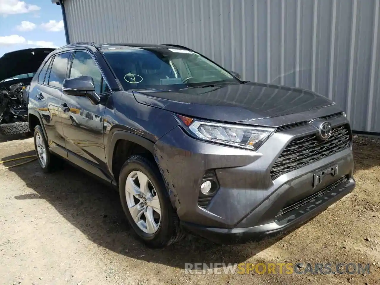 1 Photograph of a damaged car 2T3P1RFV0LC066181 TOYOTA RAV4 2020