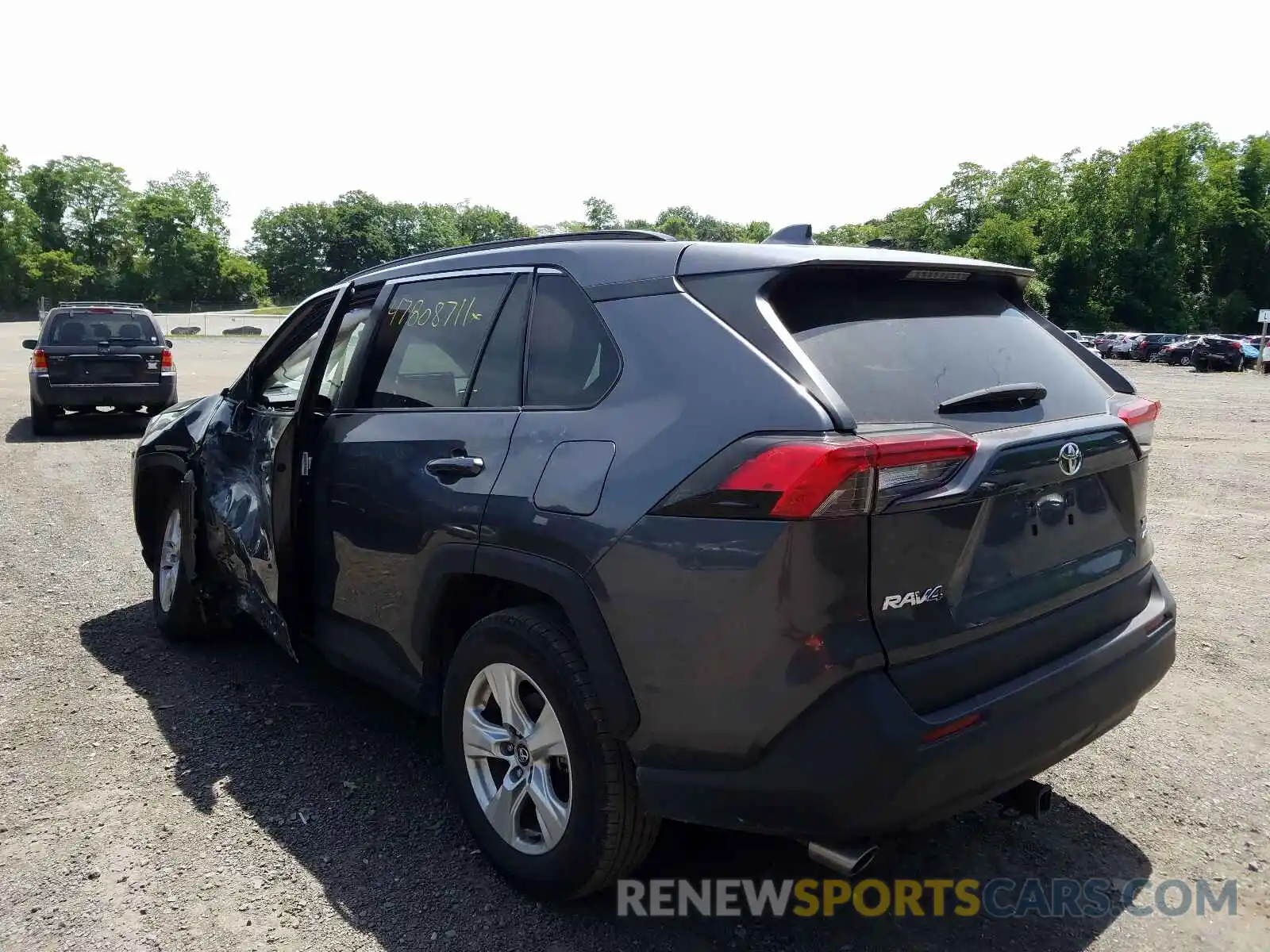 3 Photograph of a damaged car 2T3P1RFV0LC073549 TOYOTA RAV4 2020