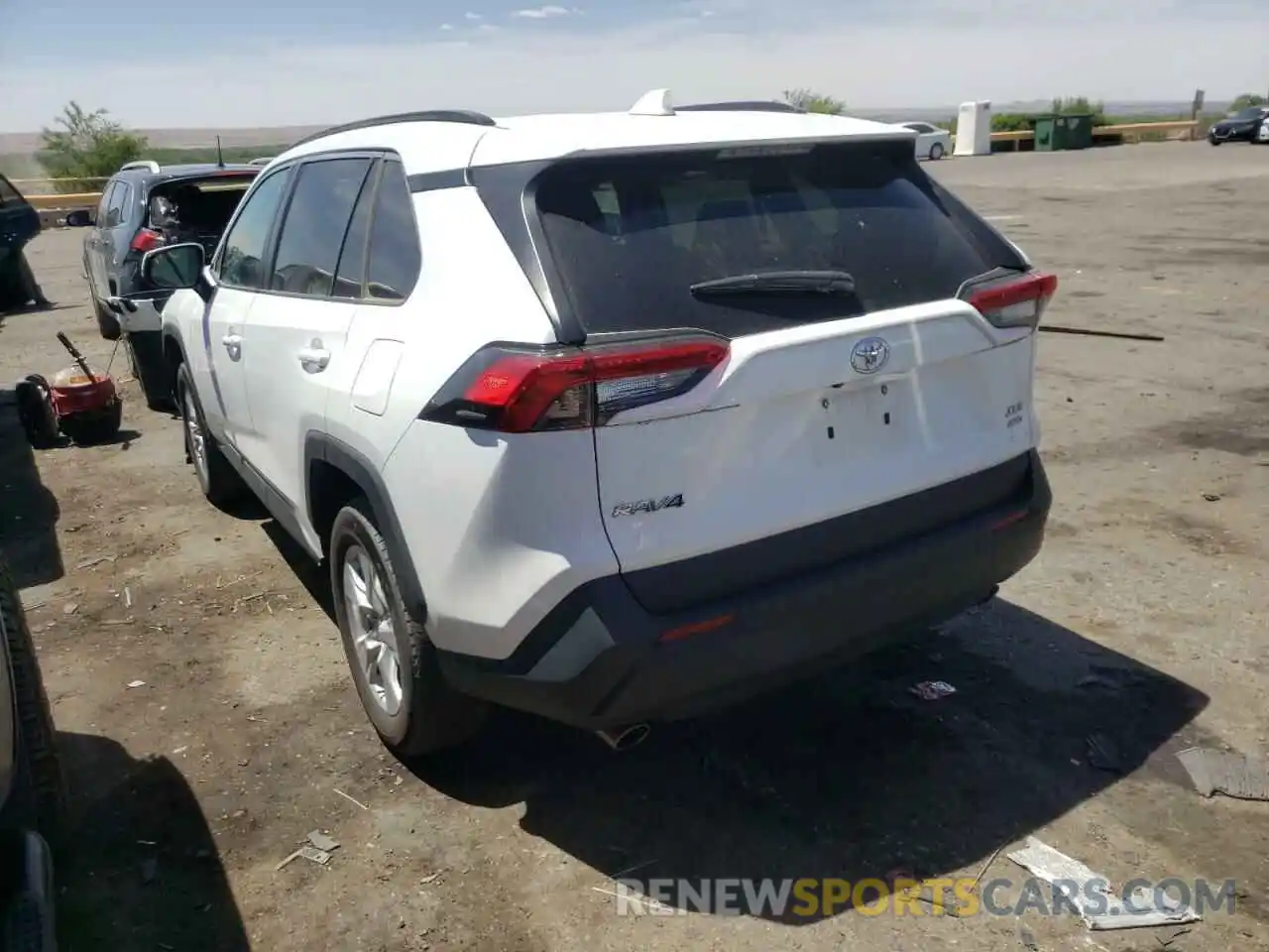 3 Photograph of a damaged car 2T3P1RFV0LC093302 TOYOTA RAV4 2020