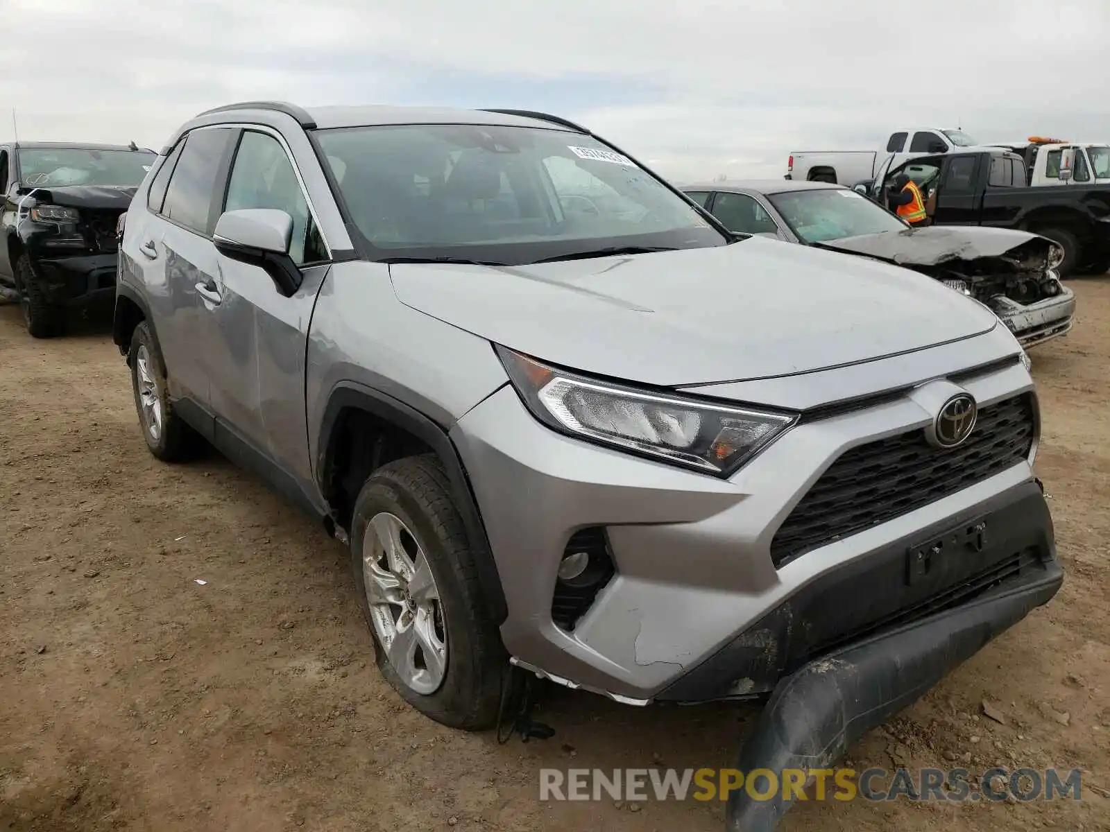 1 Photograph of a damaged car 2T3P1RFV0LC093770 TOYOTA RAV4 2020