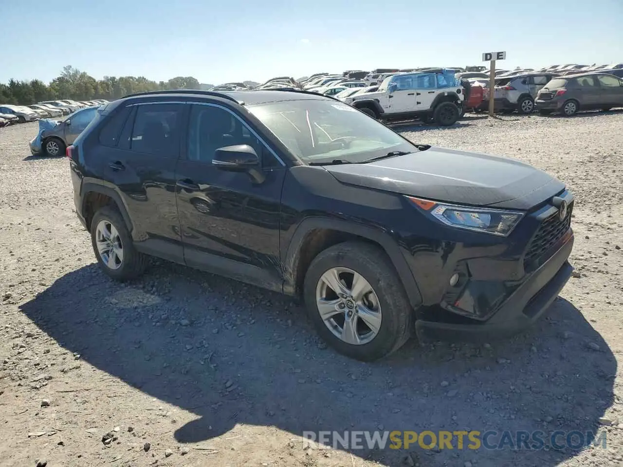 4 Photograph of a damaged car 2T3P1RFV0LC098354 TOYOTA RAV4 2020