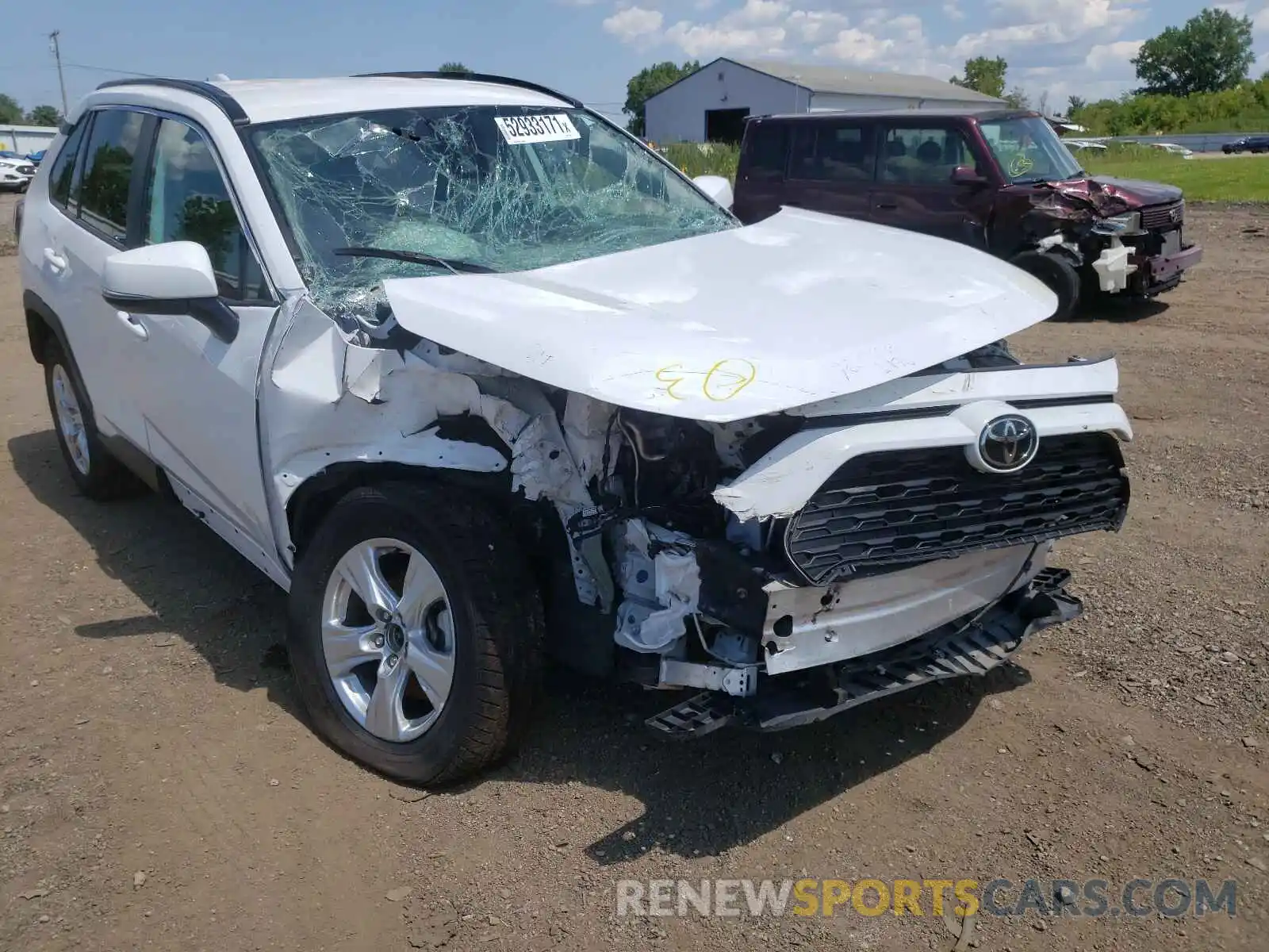 1 Photograph of a damaged car 2T3P1RFV0LC101964 TOYOTA RAV4 2020