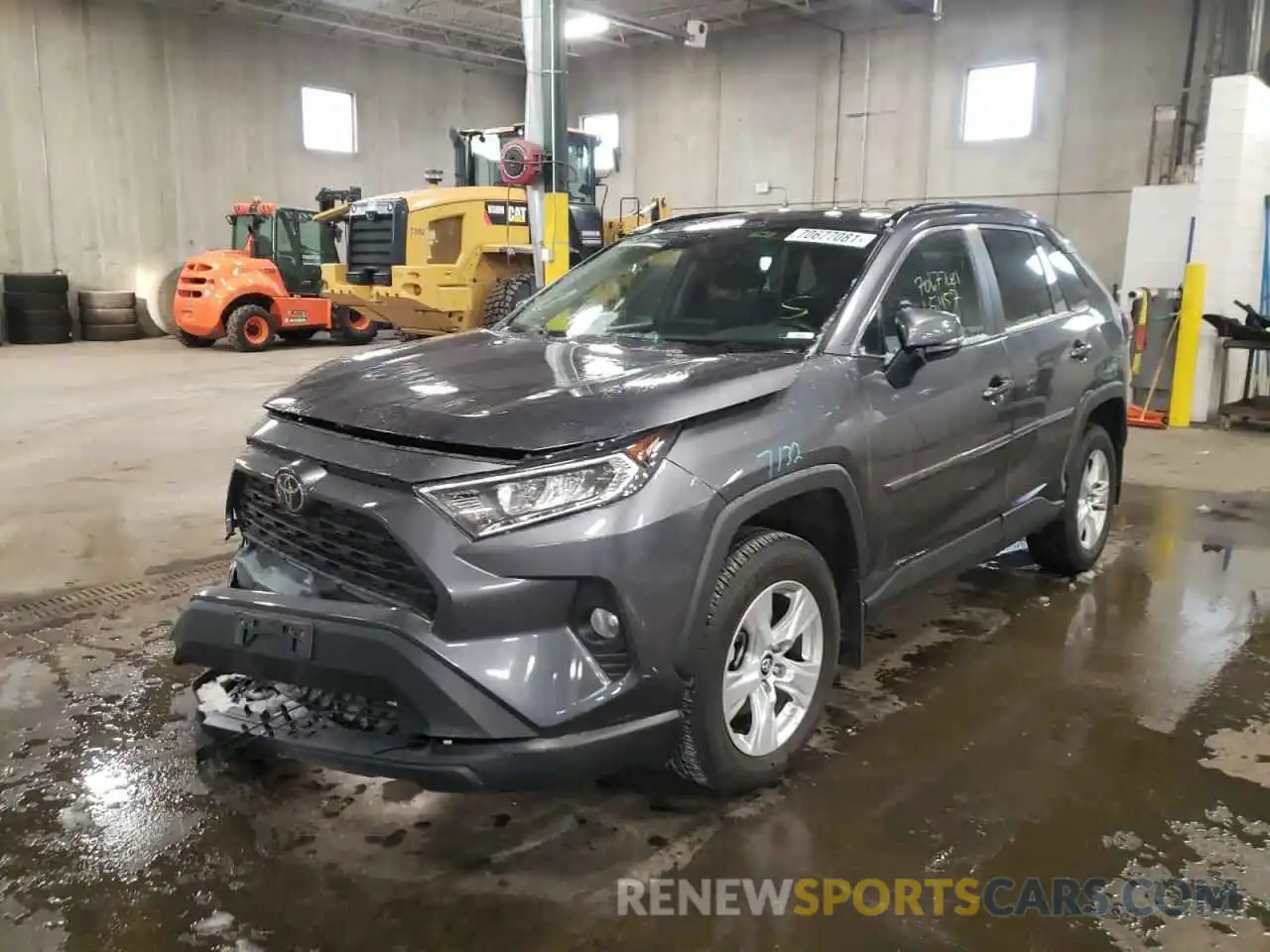 2 Photograph of a damaged car 2T3P1RFV0LC110888 TOYOTA RAV4 2020