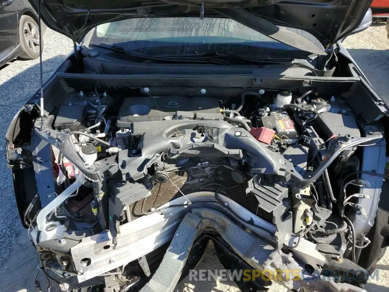 11 Photograph of a damaged car 2T3P1RFV0LC130199 TOYOTA RAV4 2020