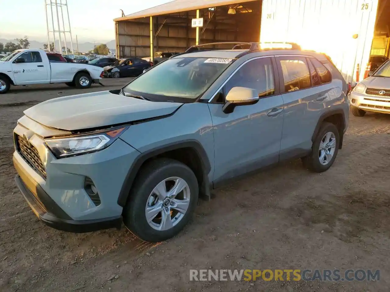 1 Photograph of a damaged car 2T3P1RFV0LC132955 TOYOTA RAV4 2020