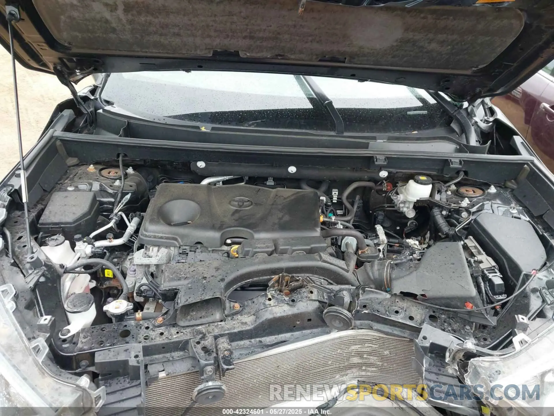 10 Photograph of a damaged car 2T3P1RFV1LC062236 TOYOTA RAV4 2020