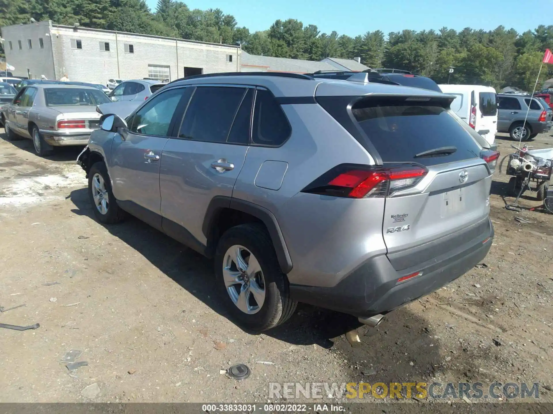 3 Photograph of a damaged car 2T3P1RFV1LC071745 TOYOTA RAV4 2020