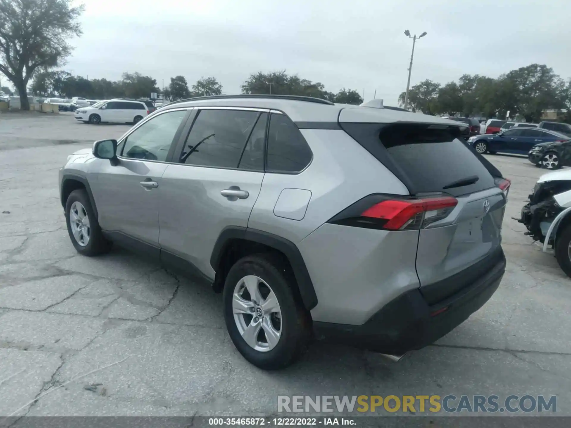 3 Photograph of a damaged car 2T3P1RFV1LC079716 TOYOTA RAV4 2020