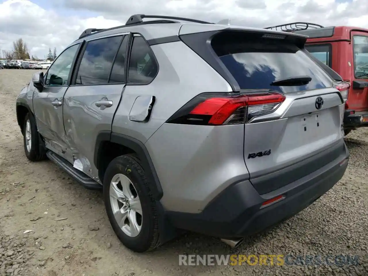 3 Photograph of a damaged car 2T3P1RFV1LC087198 TOYOTA RAV4 2020