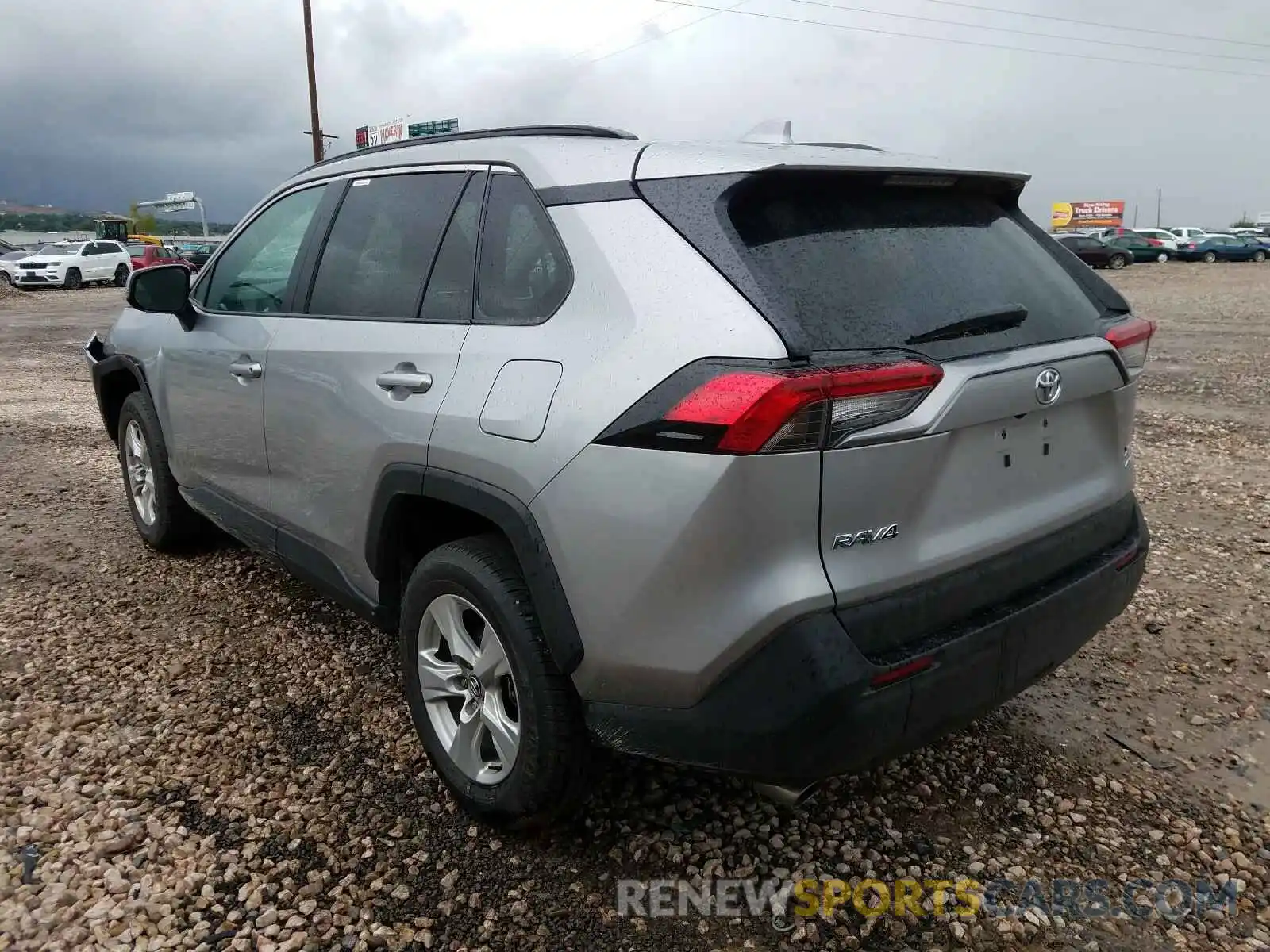 3 Photograph of a damaged car 2T3P1RFV1LC094829 TOYOTA RAV4 2020