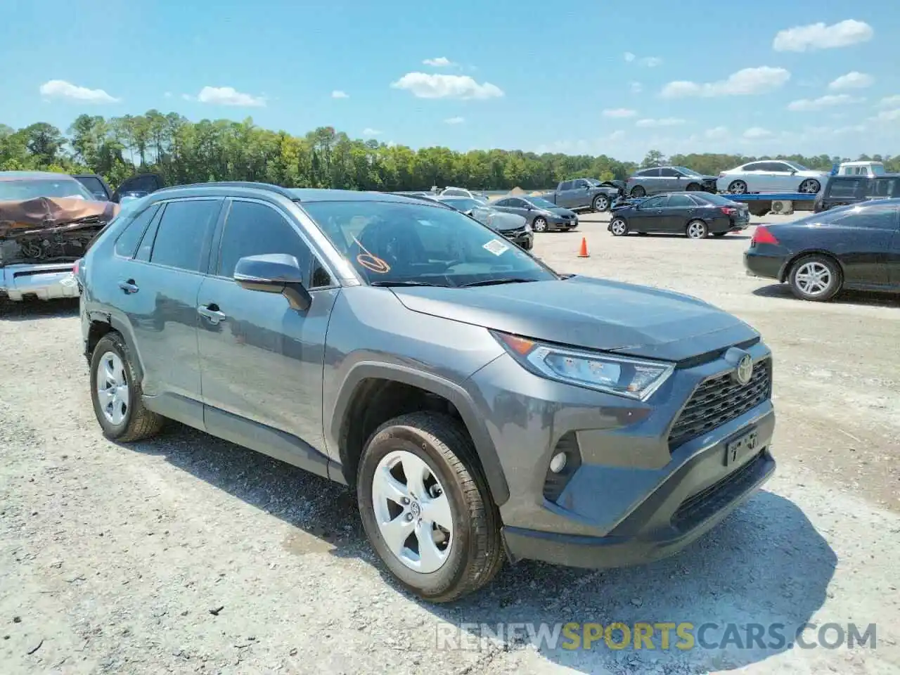 1 Photograph of a damaged car 2T3P1RFV1LC124377 TOYOTA RAV4 2020