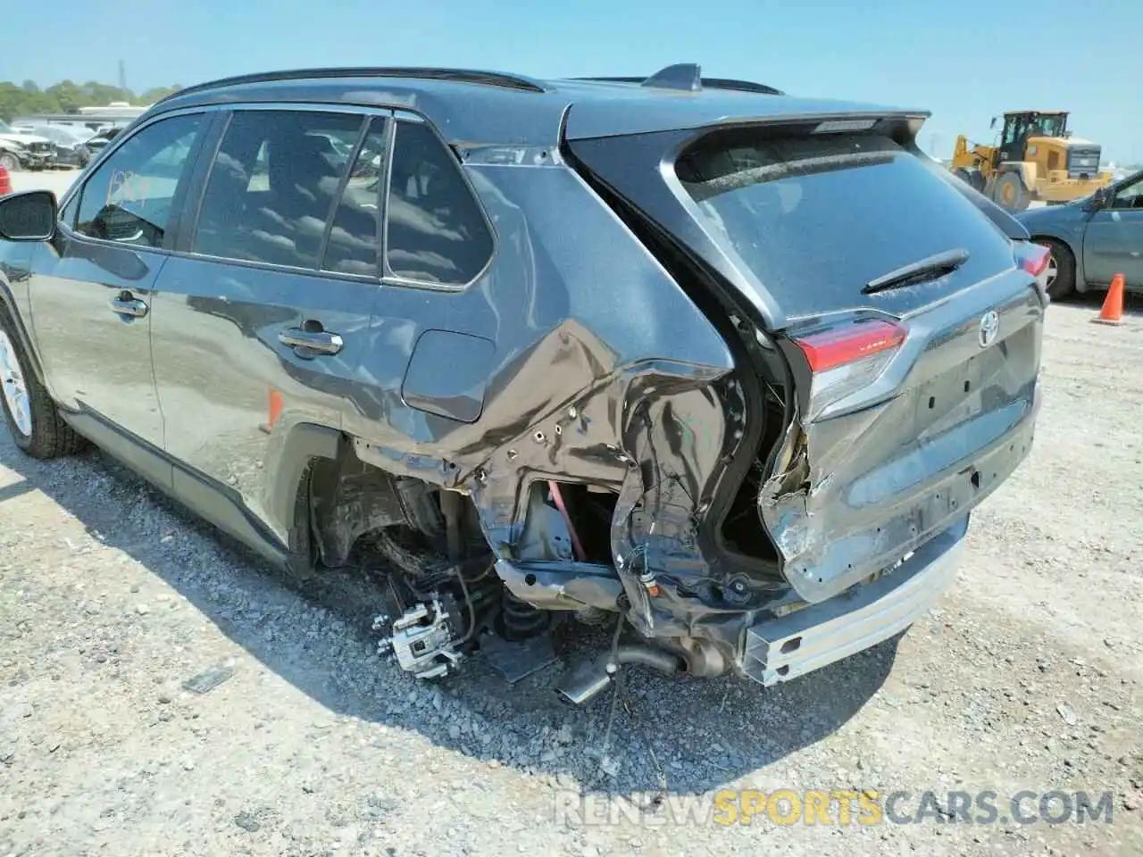 9 Photograph of a damaged car 2T3P1RFV1LC124377 TOYOTA RAV4 2020