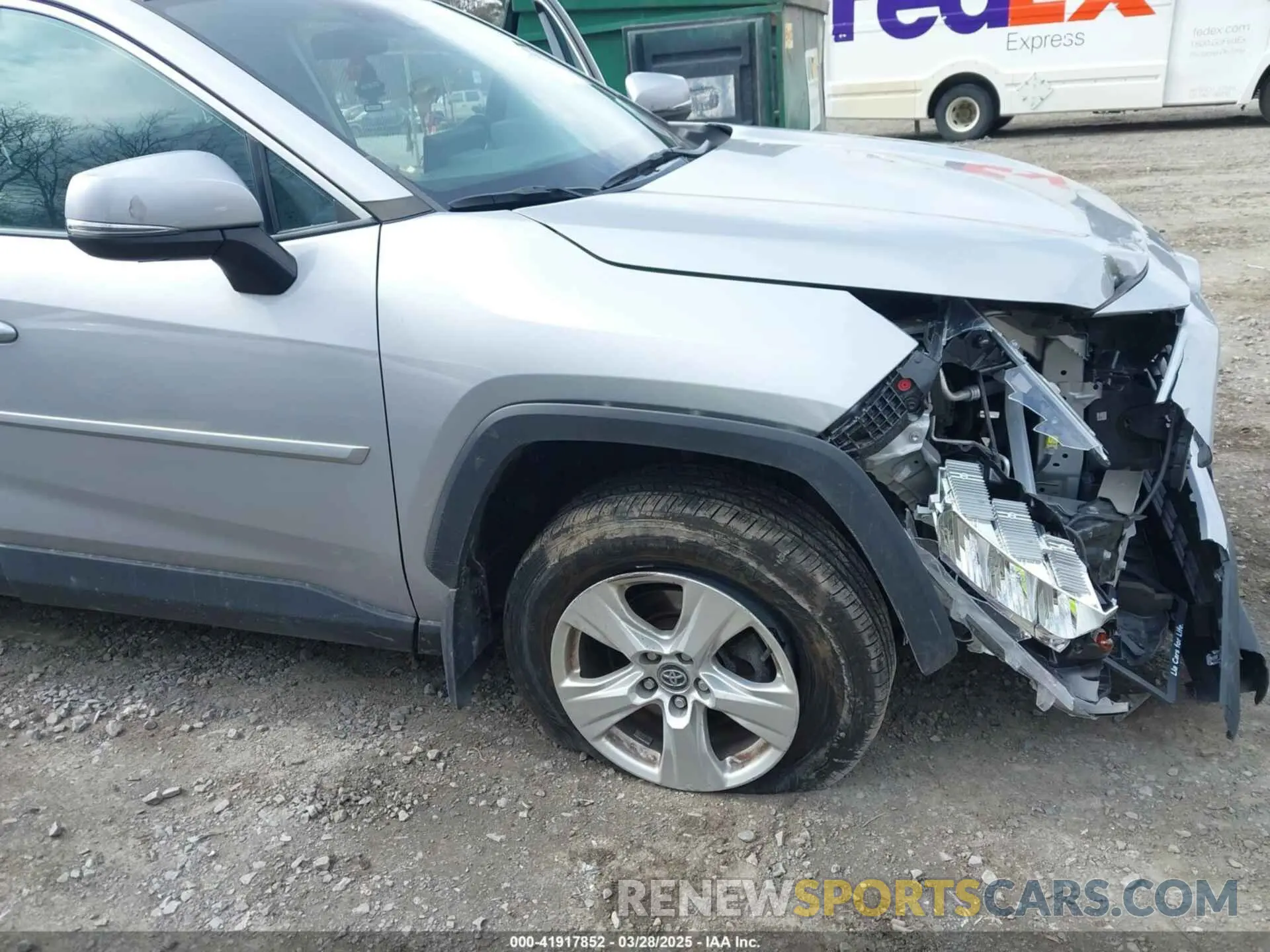 6 Photograph of a damaged car 2T3P1RFV1LW128217 TOYOTA RAV4 2020
